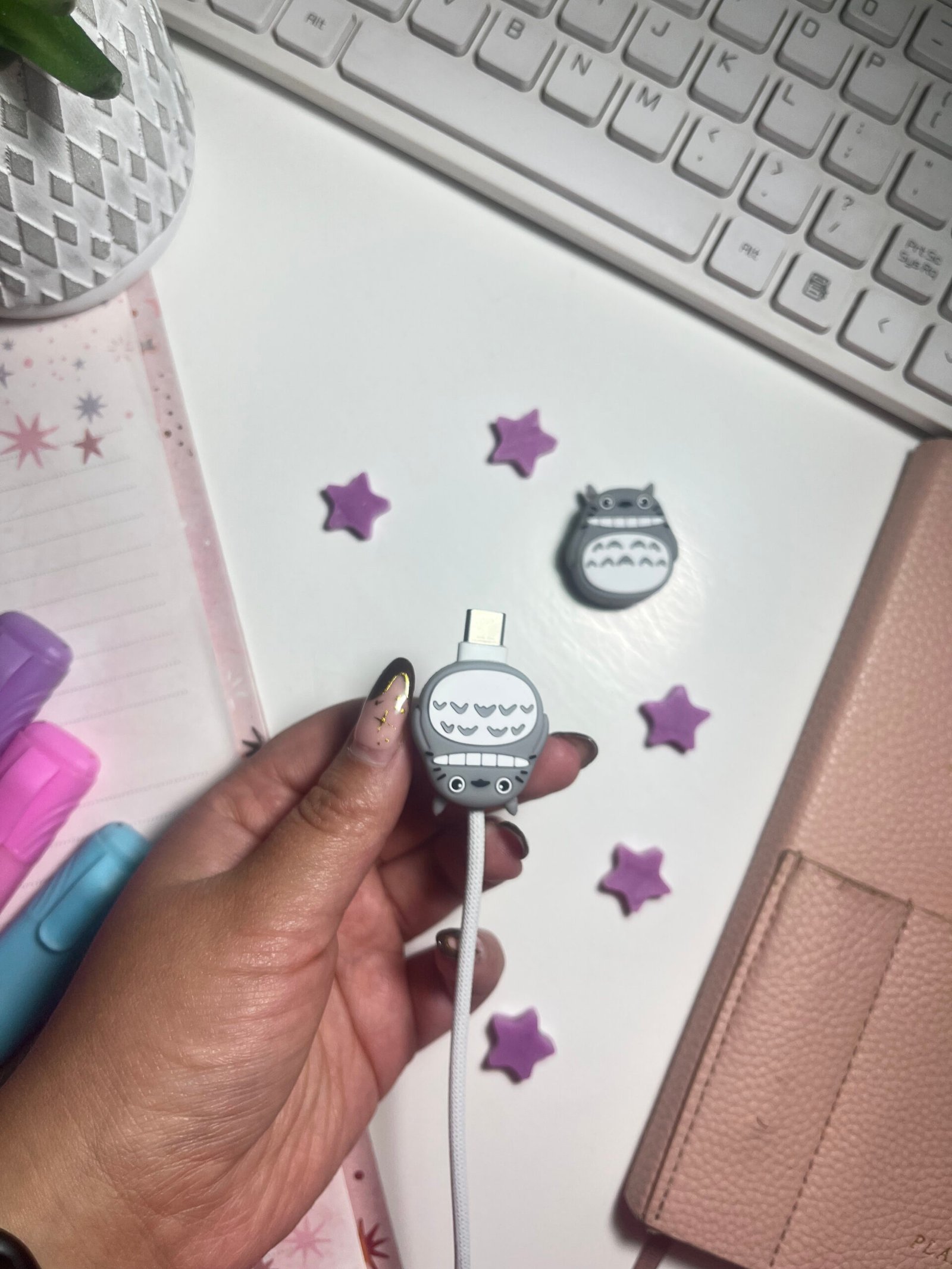 Protector de cargador pequeño Totoro