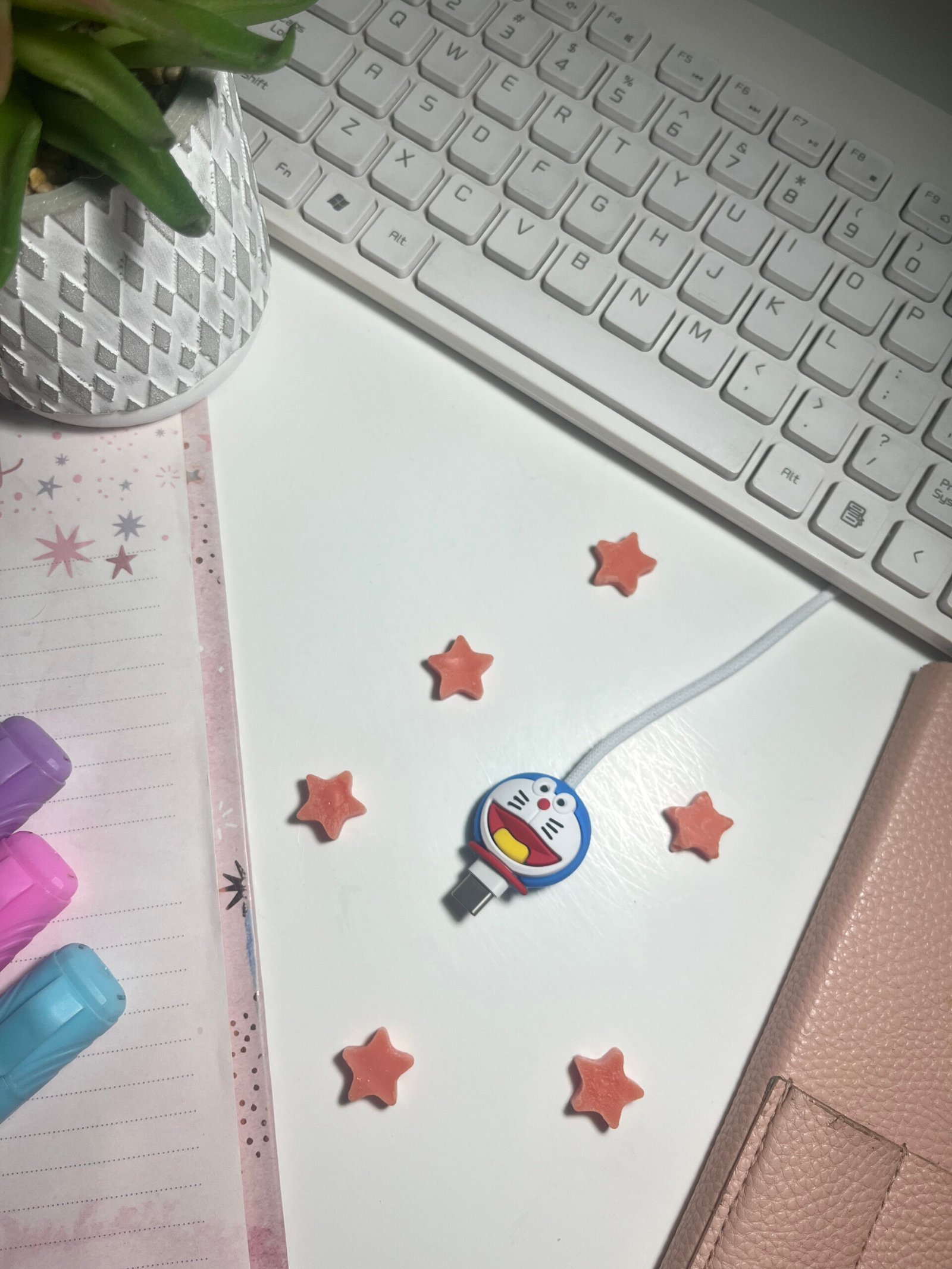 Protector de cargador Doraimon